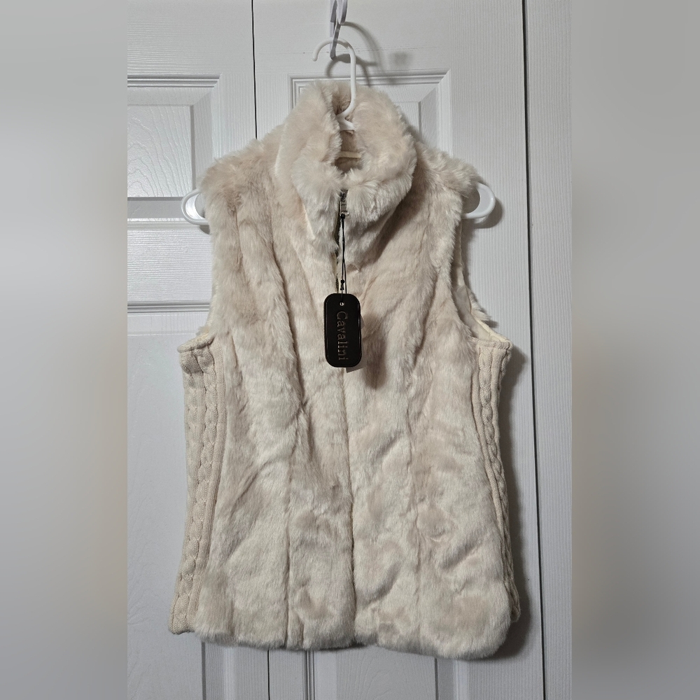 Ivory Faux Fur Zip-Up Vest, Size Medium, Fully Lined & Insulated, New w/Tags